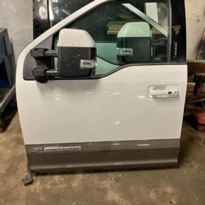 Snapinsta.app_437038987_1610706606345604_7806117317539188899_n_1080 Door Mirror Assembly