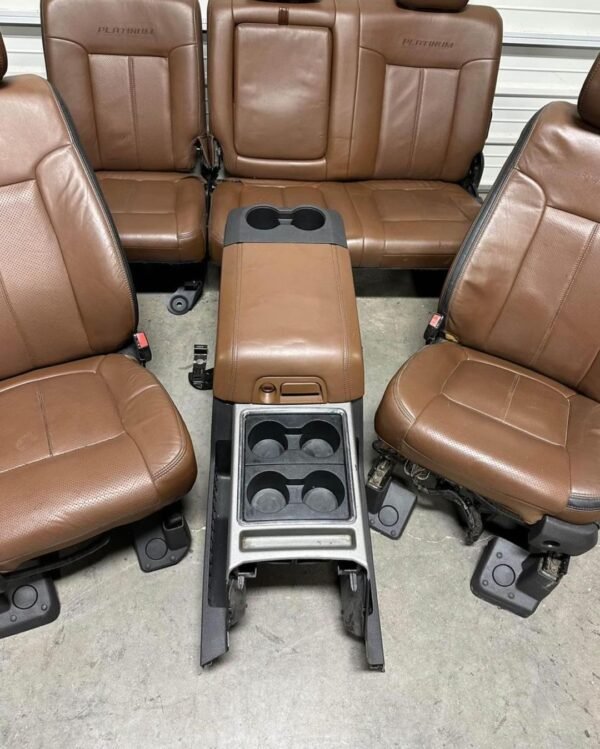 Snapinsta.app_450354212_996719595465704_5508014405978463514_n_1080 Platinum Pecan Leather