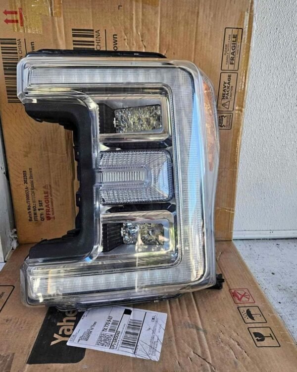Snapinsta.app_450495853_350971974706509_7617104906158289456_n_1080 SuperDuty HID Headlight