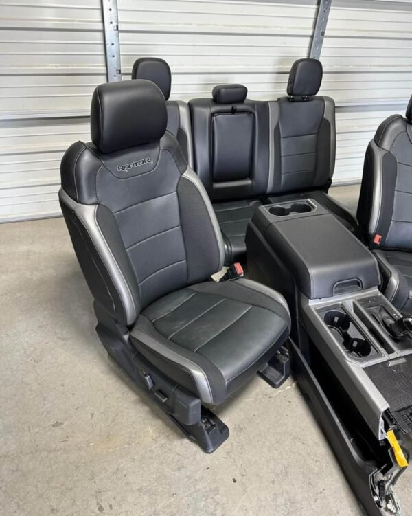 Snapinsta.app_453827735_1031728695335021_1081093559674789191_n_1080-1 Platinum Marsala Seats