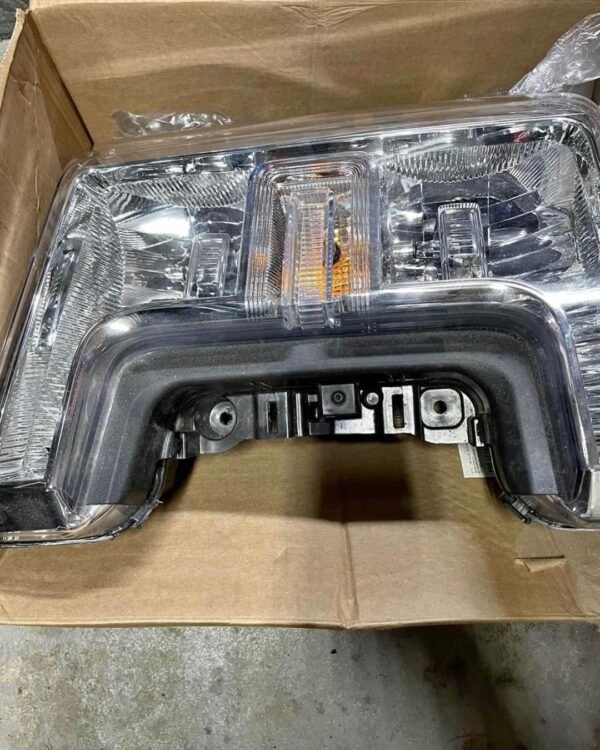 Right Headlight Assembly