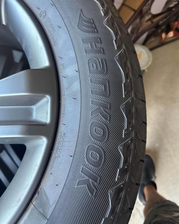 Snapinsta.app_450109658_804036718483760_1495791350601468021_n_1080 SuperDuty 20″ Wheels
