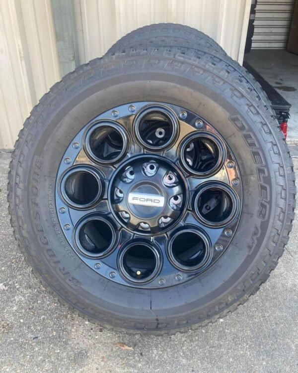 Snapinsta.app_455108593_388692334239873_250888684334572180_n_1080-1 SuperDuty 20″ Takeoffs