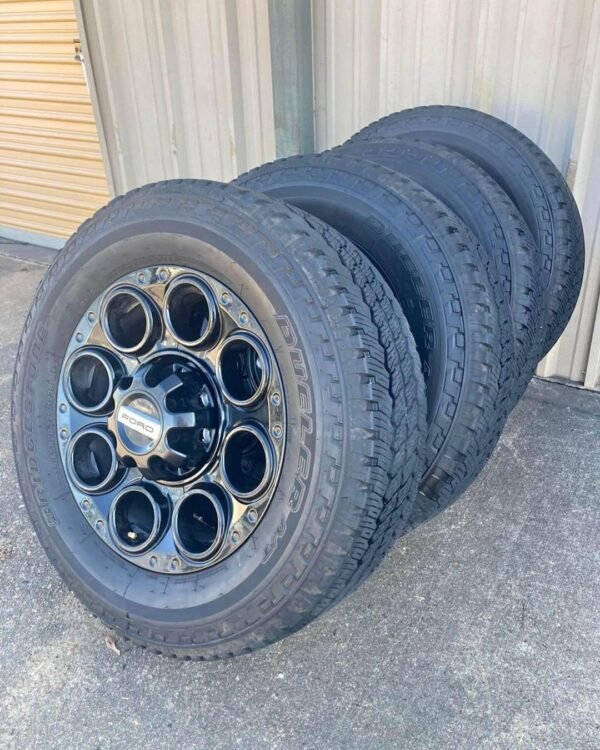 Snapinsta.app_455254242_1040950933645369_8883185846254684610_n_1080-1 SuperDuty 20″ Takeoffs